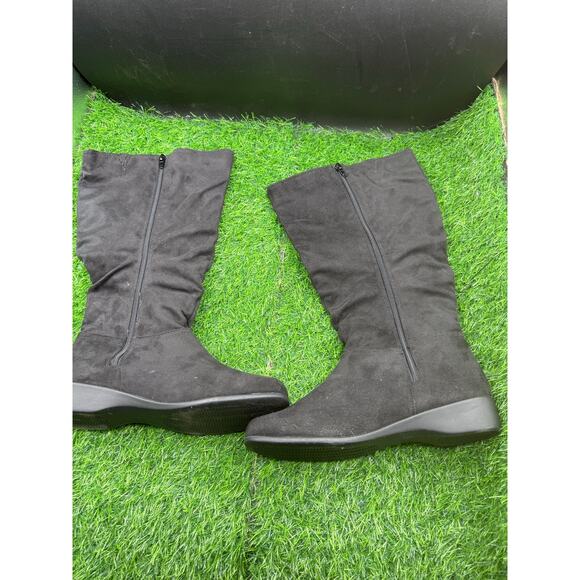 Black- Faux Suede-Thigh High Boots- Size 7 W (approx) - Picture 6 of 9